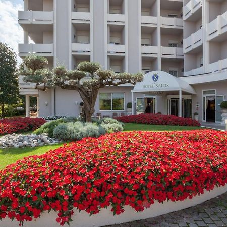 Hotel Terme Salus Abano Terme Bagian luar foto