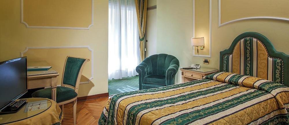 Hotel Terme Salus Abano Terme Bagian luar foto